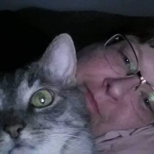 Meet your Posher, Angie